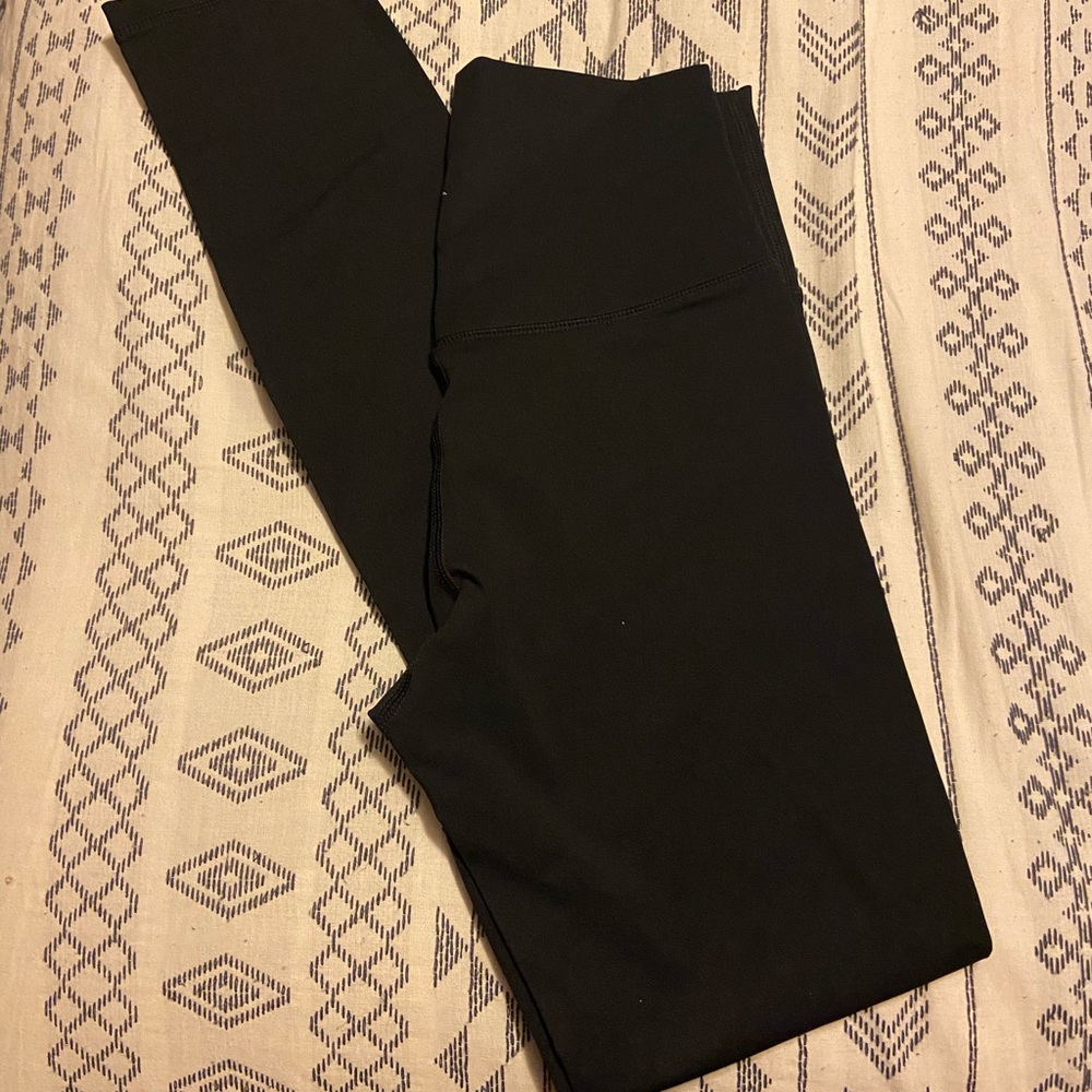 SOLD Zyia Brilliant Leggings NWOT